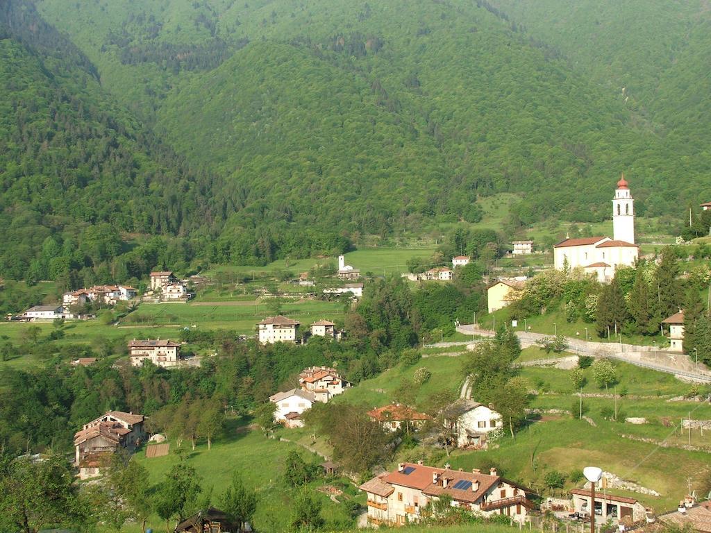 Antica Casa Ortensia Riva del Garda Quarto foto