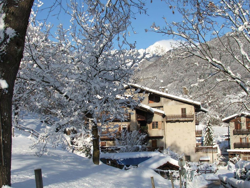 Antica Casa Ortensia Riva del Garda Quarto foto