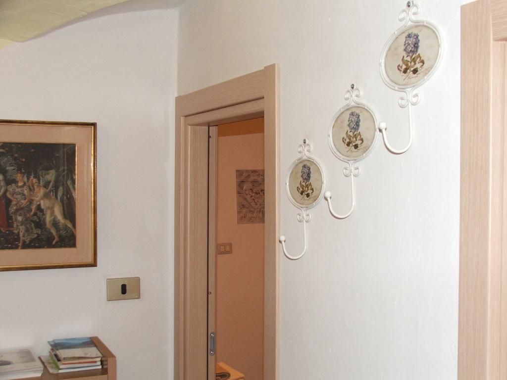 Antica Casa Ortensia Riva del Garda Exterior foto