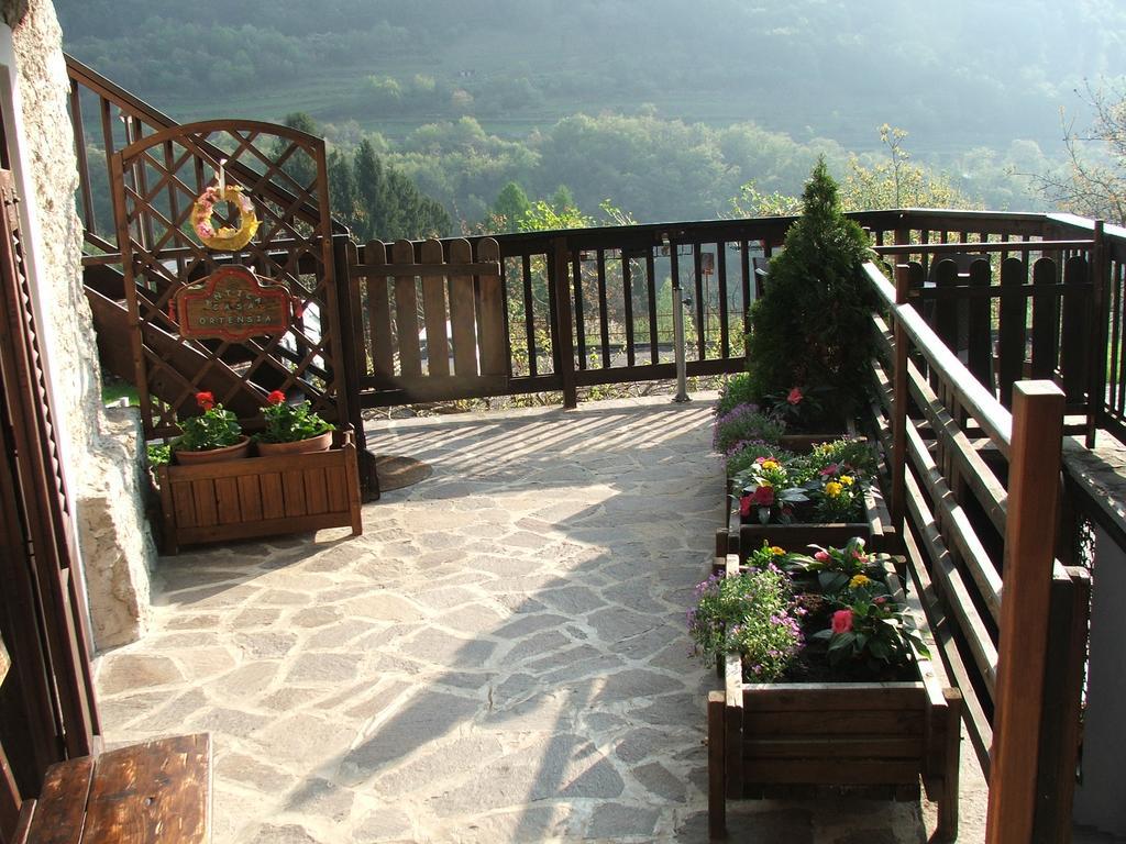 Antica Casa Ortensia Riva del Garda Exterior foto