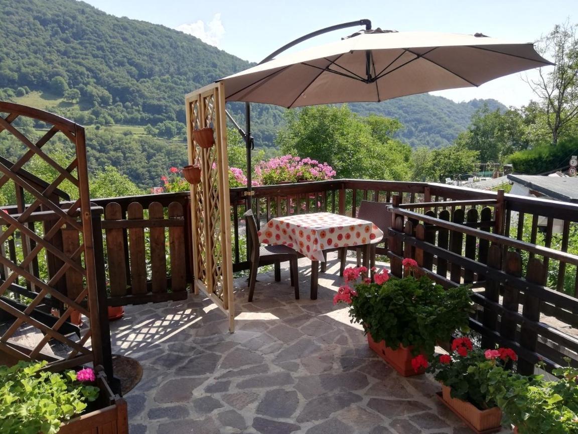 Antica Casa Ortensia Riva del Garda Exterior foto